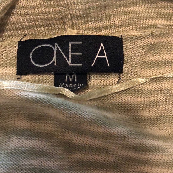 One A green knit open sweater size medium - Picture 5 of 6